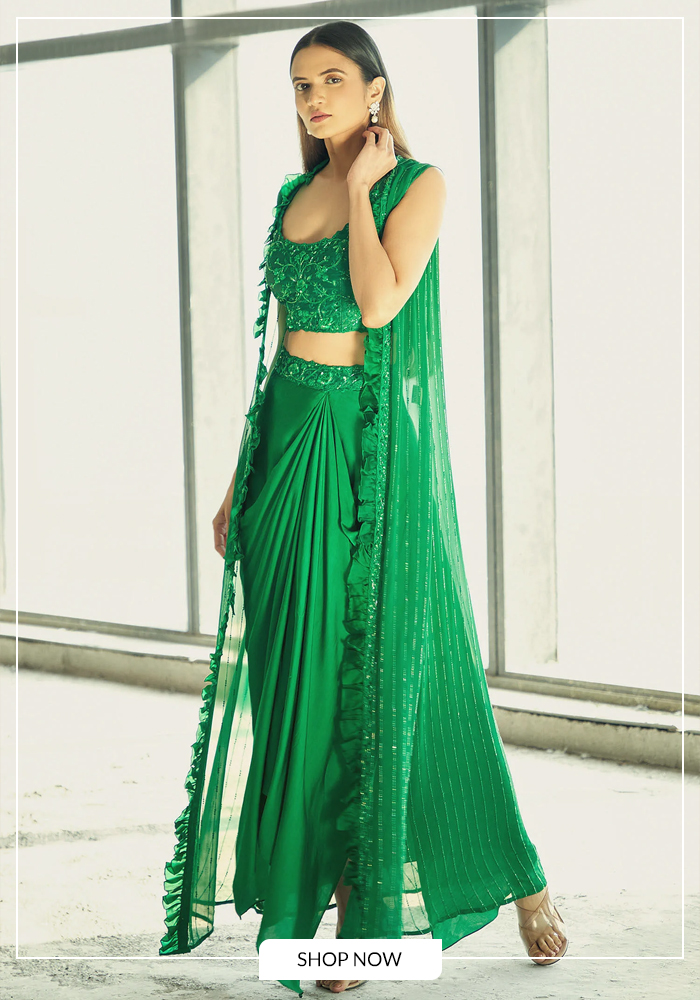 Green embroidered jacket and skirt set for reception