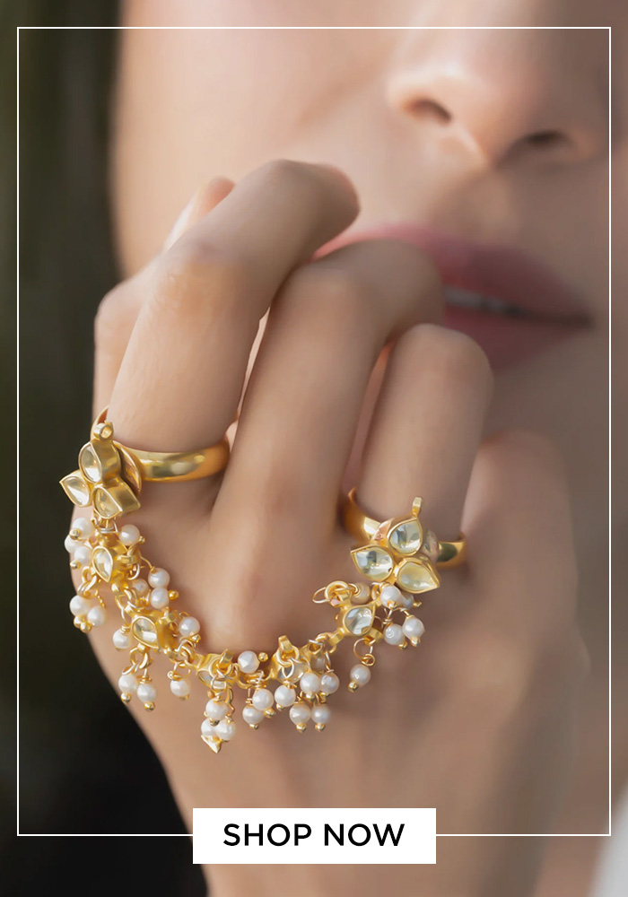 Kundan embellished finger ring