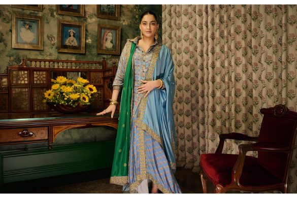 Sonam Kapoor wearing Punit Balana for Anshula Wedding