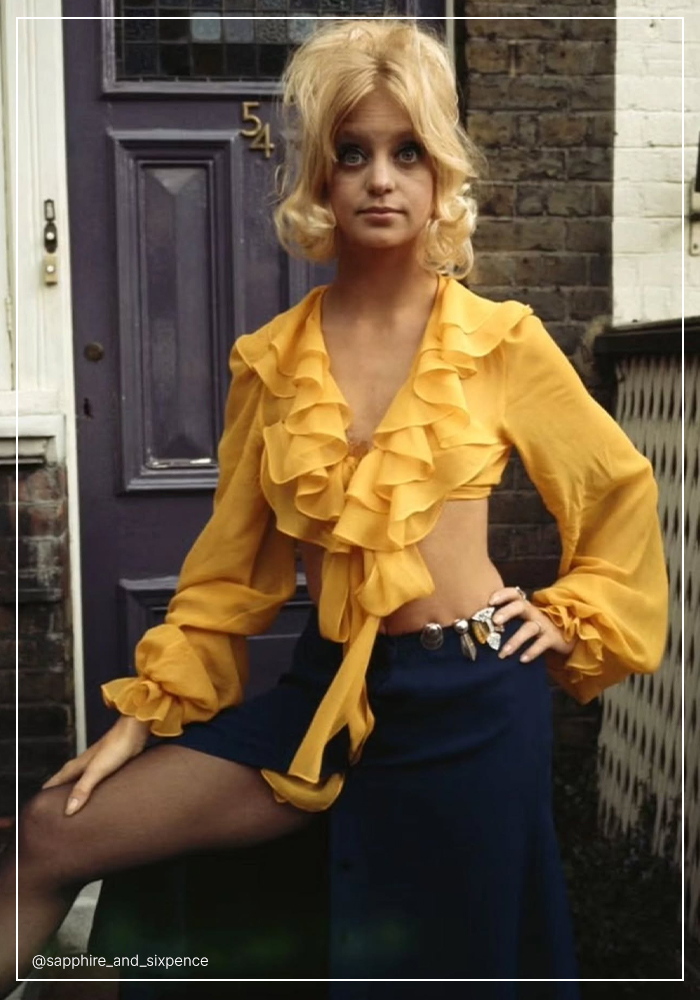 70's ruffe style blouse