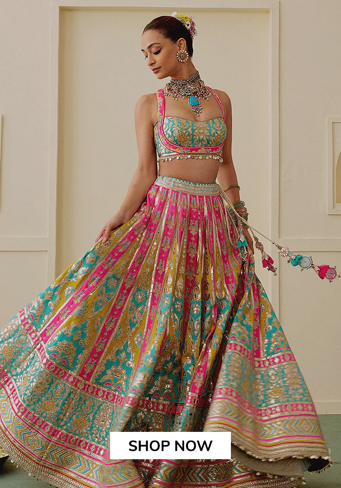 Gopi Vaid lehenga