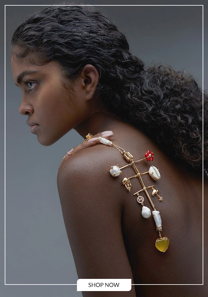 Cartella pendant necklace