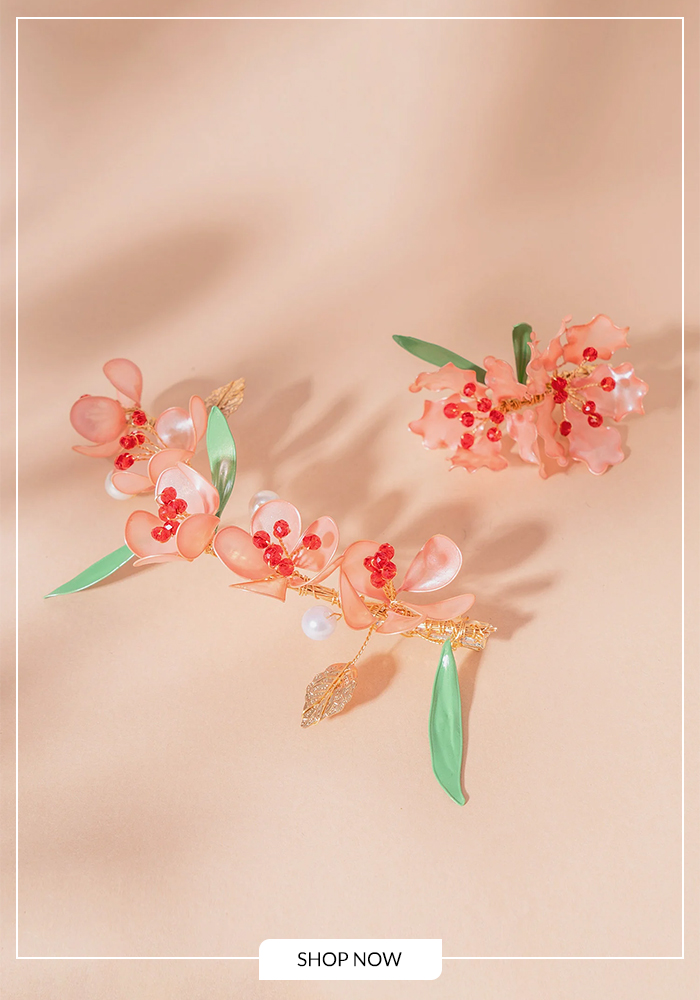 Embellished hairpins