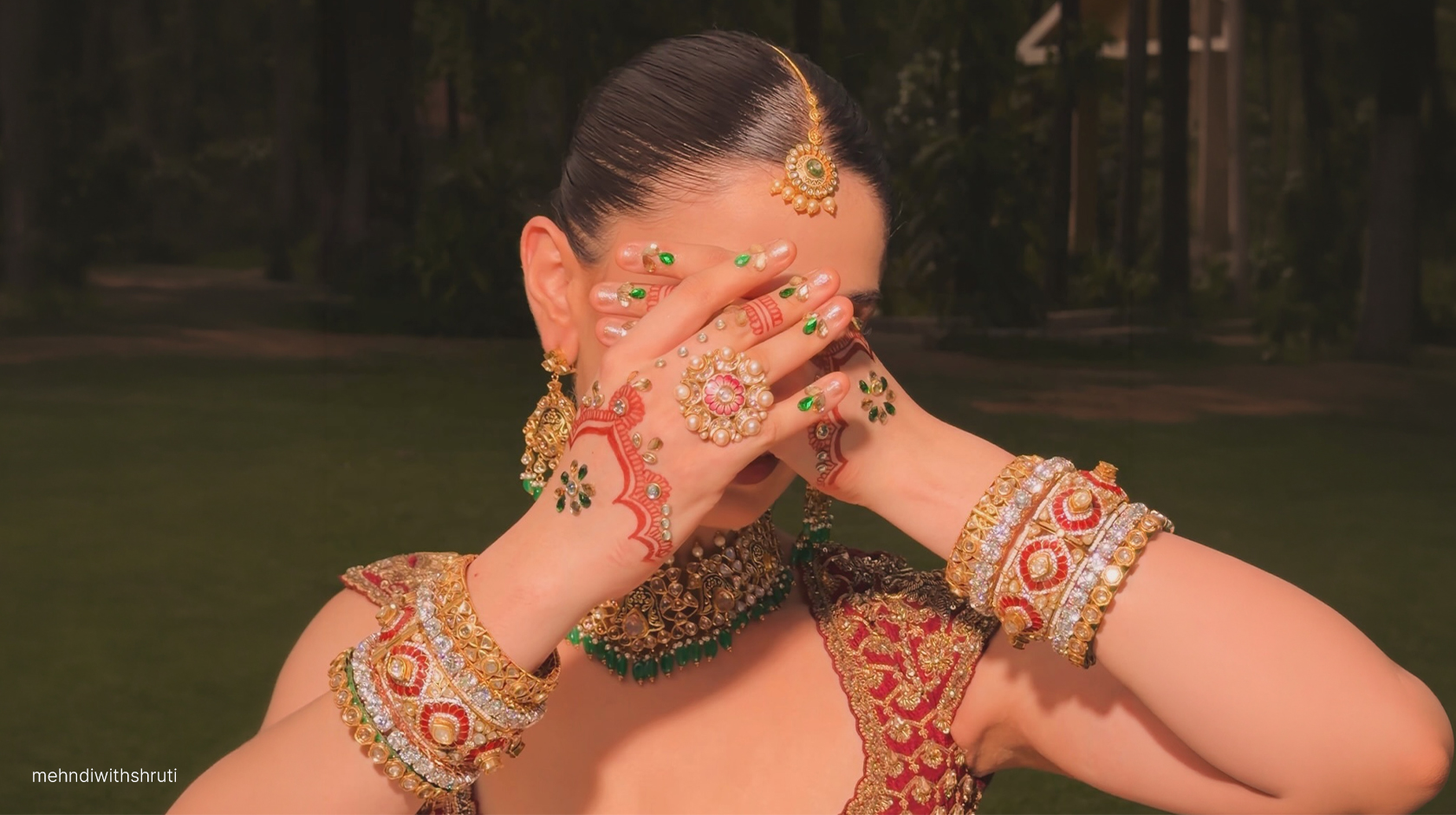 Kundan Mehendi: The New Bridal Style Trend to Try