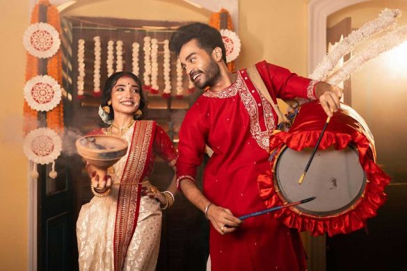 Pandal-Hopping Outfits