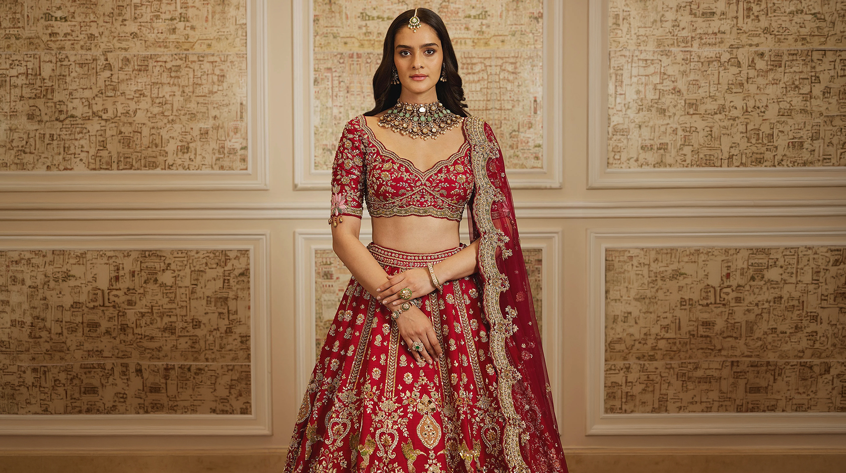 Jewellery Colour Palette for Red Bridal Wear