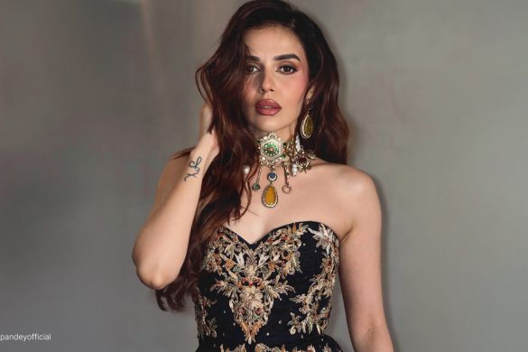 Komal Panday gen z influencer wearing trending jewellery pieces