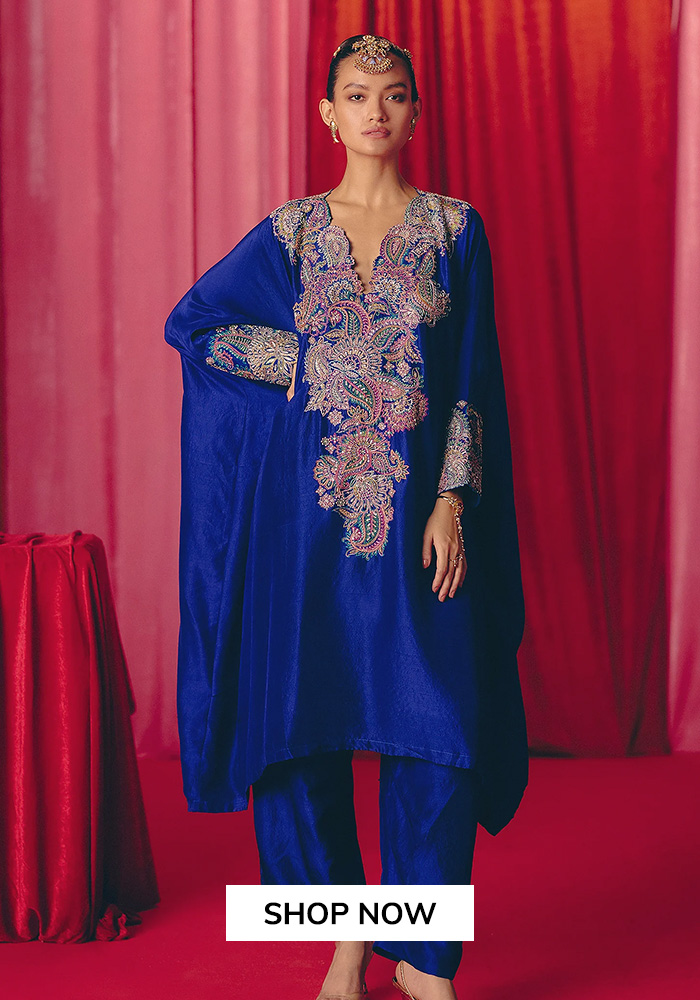 Mrunalini Rao embroidered kurta set