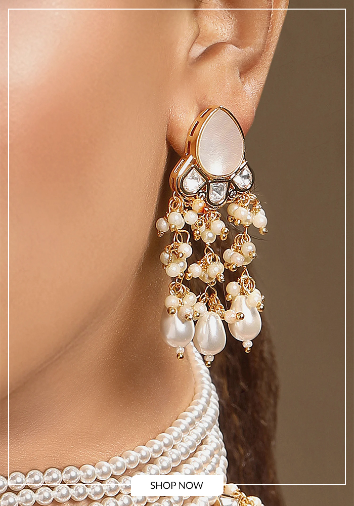 Shell pearl earrings