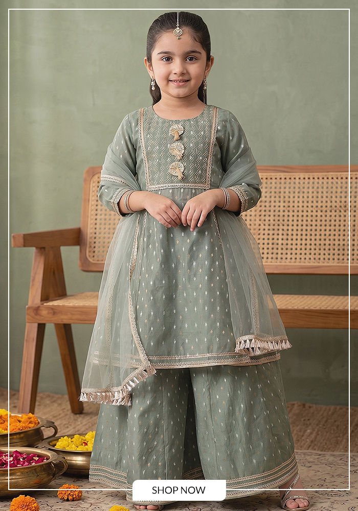 Janmashtami Looks for Kids That Are Anything But Costume-y 11 5. Pastel Festive Sets