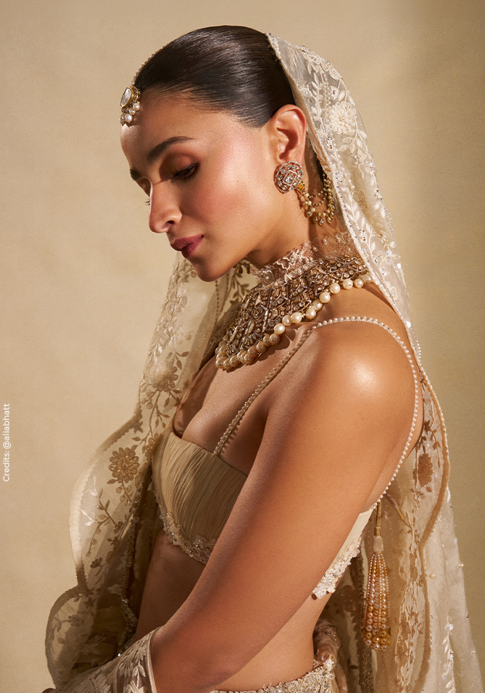 Why Alia Bhatt’s Chikankari Saree Is the Modern Bride’s Blueprint 2 Alia BHatt wearing white chikankari saree