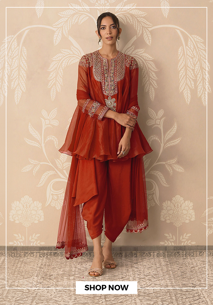 Embroidered kurta salwar set for Diwali house party