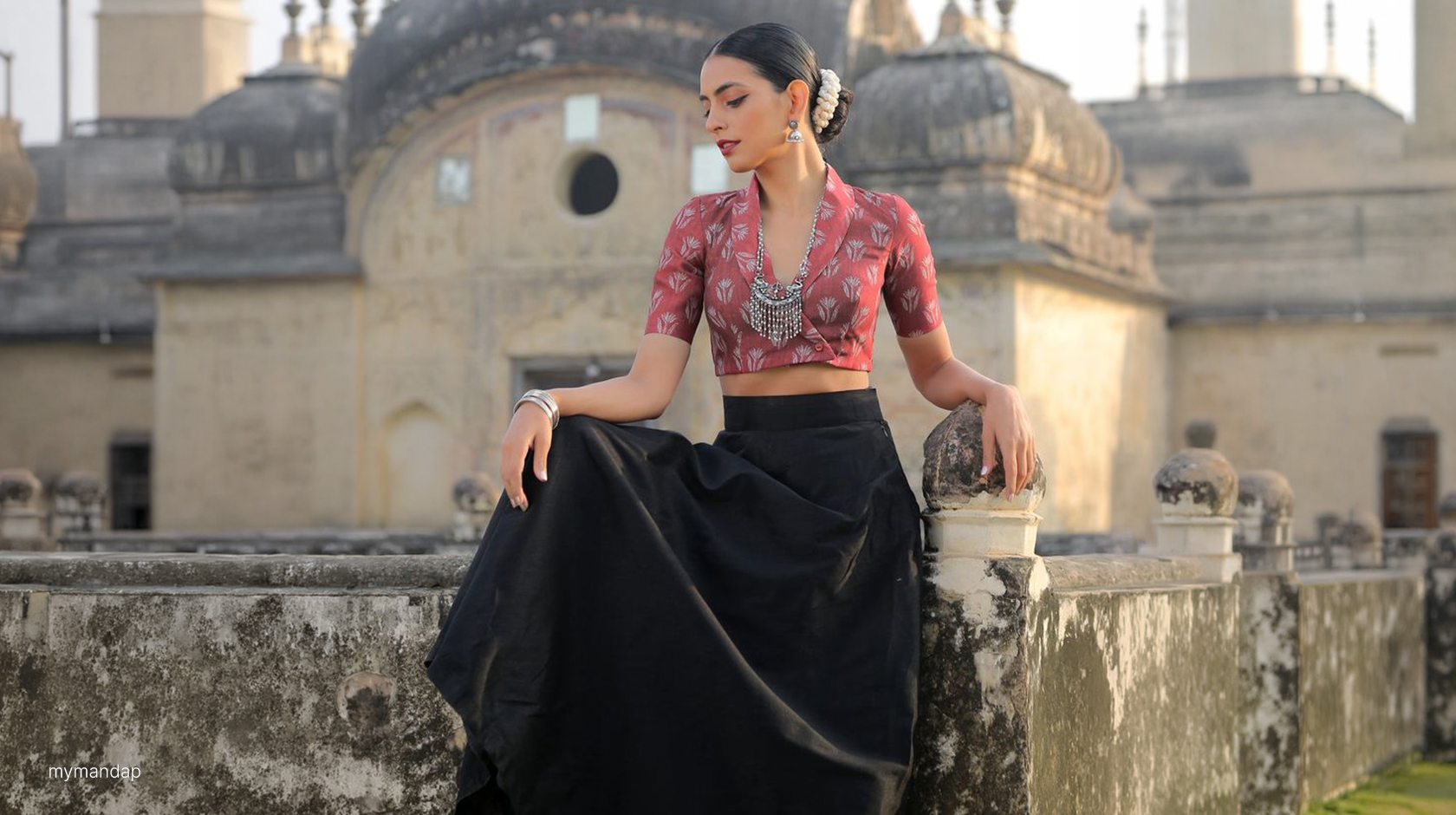 Collar & Shirt-Style Blouse