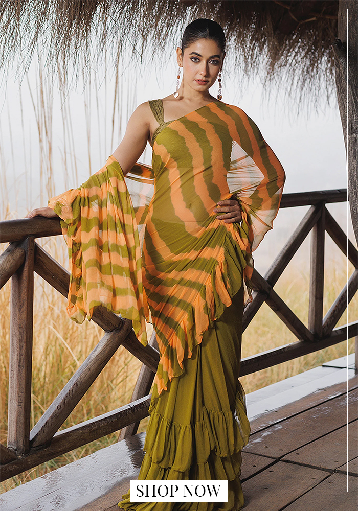 7. Pre-Wedding Function: Playful Leheriya for Sangeet Nights