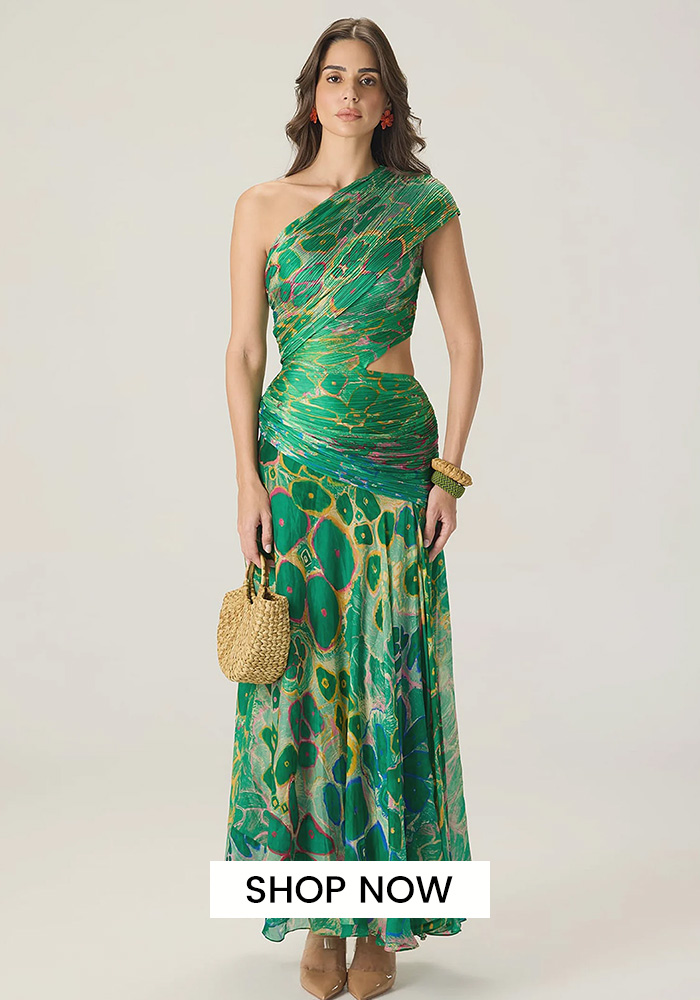 What are the best romantic dinner outfits for Mauritius?