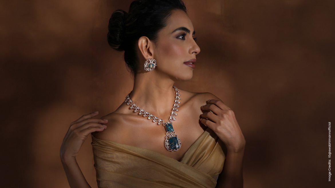How to Accessorise Your Diwali Lehenga | Aza