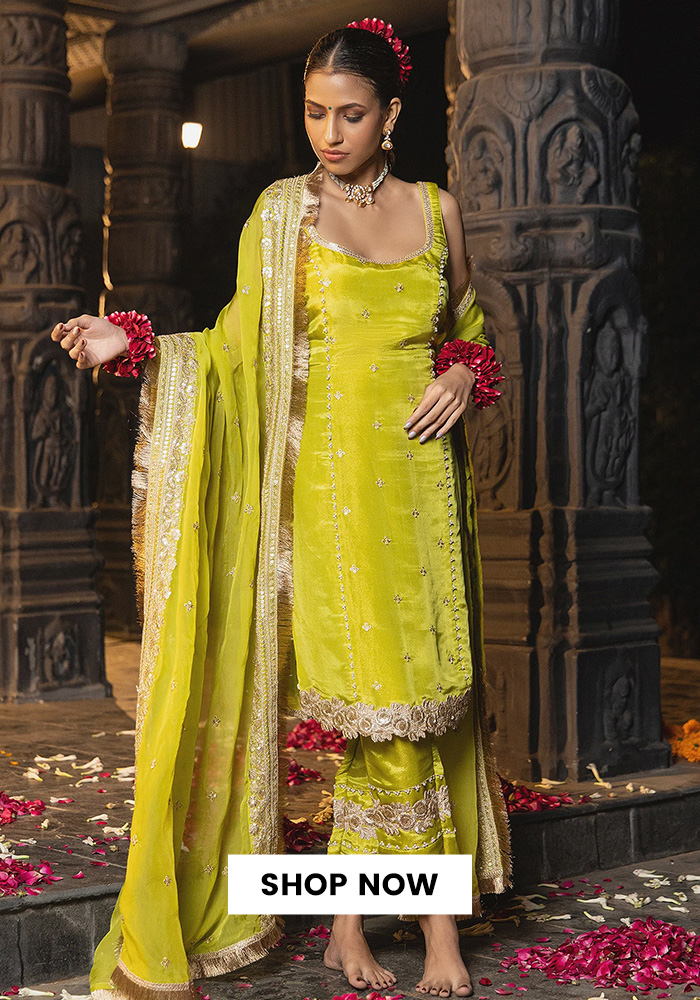 6 Diwali Outfit Trends Everyone Will Want to Copy This Year 15 Sequin embellished kurta set