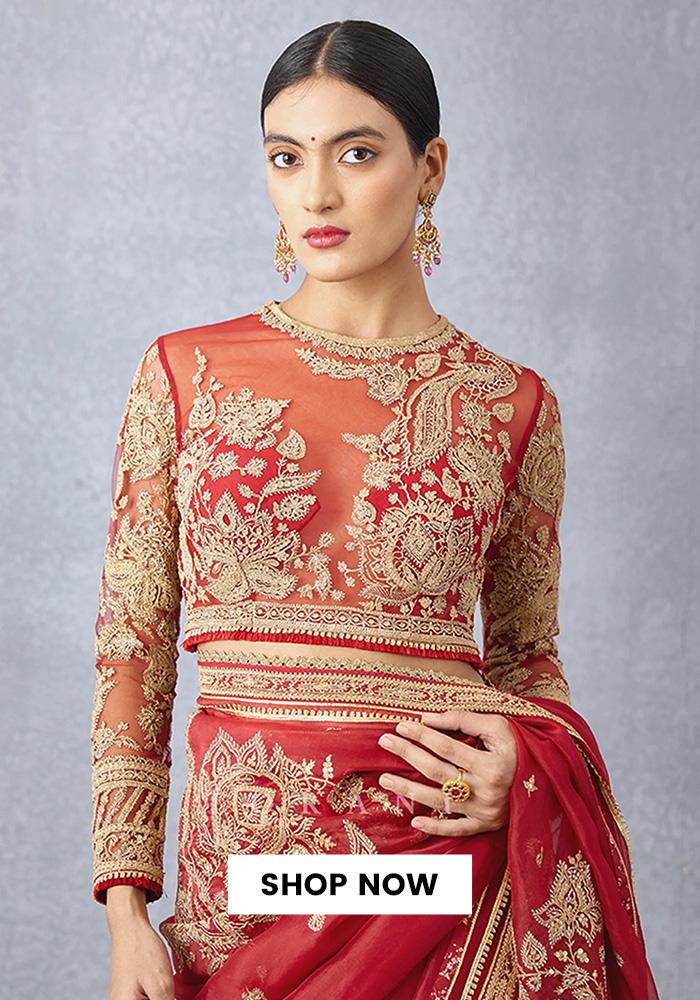 6 Diwali Outfit Trends Everyone Will Want to Copy This Year 9 Torani statement blouse